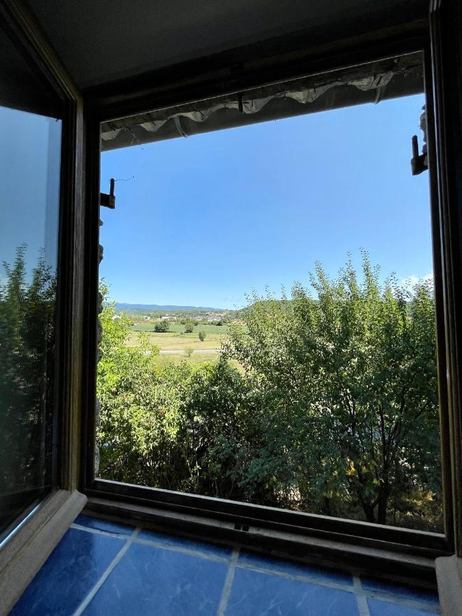 Le Petit Chalus Apartment Forcalquier Luaran gambar